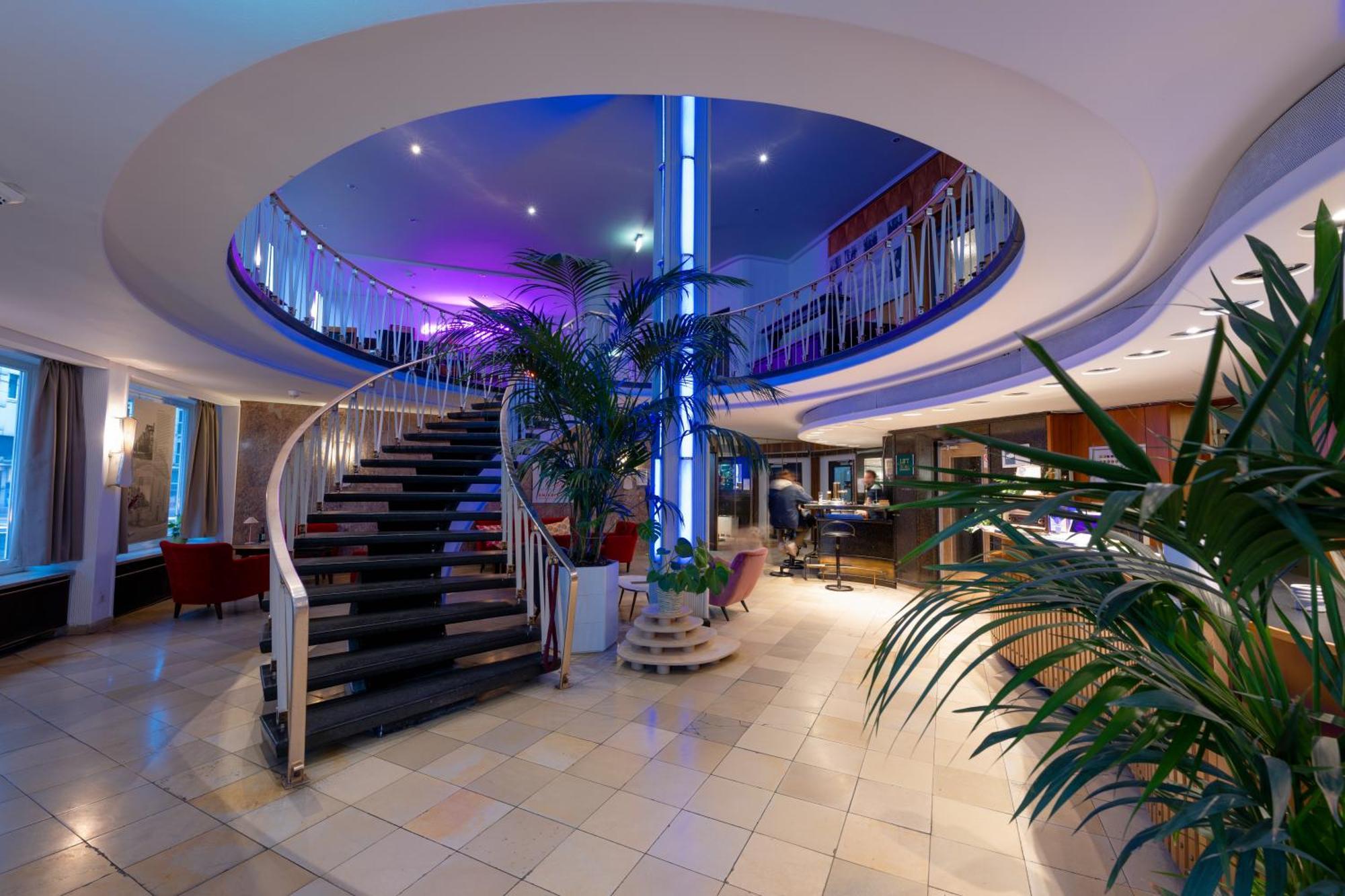 Hessenland Hotel Kassel Innenstadt By Stay Awesome Exterior photo